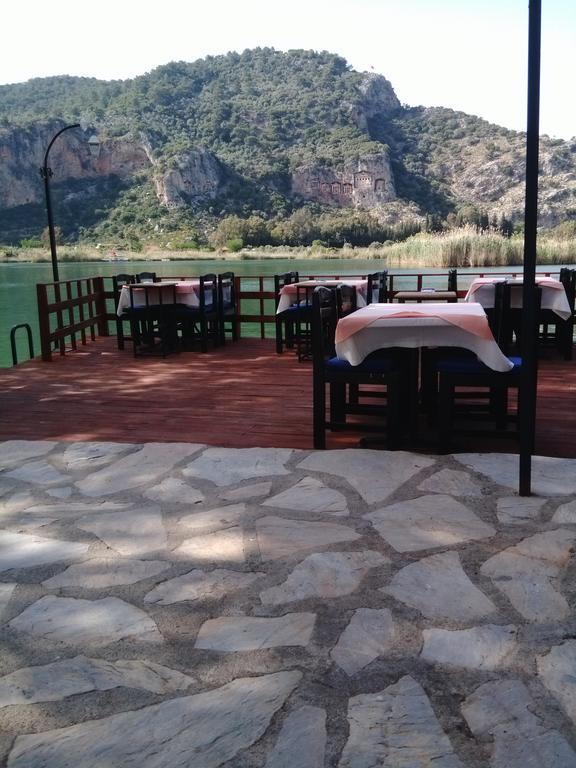 Holiday Hotel Далян Екстериор снимка