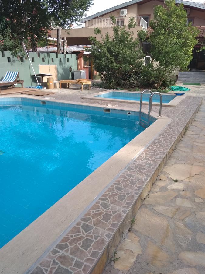 Holiday Hotel Далян Екстериор снимка